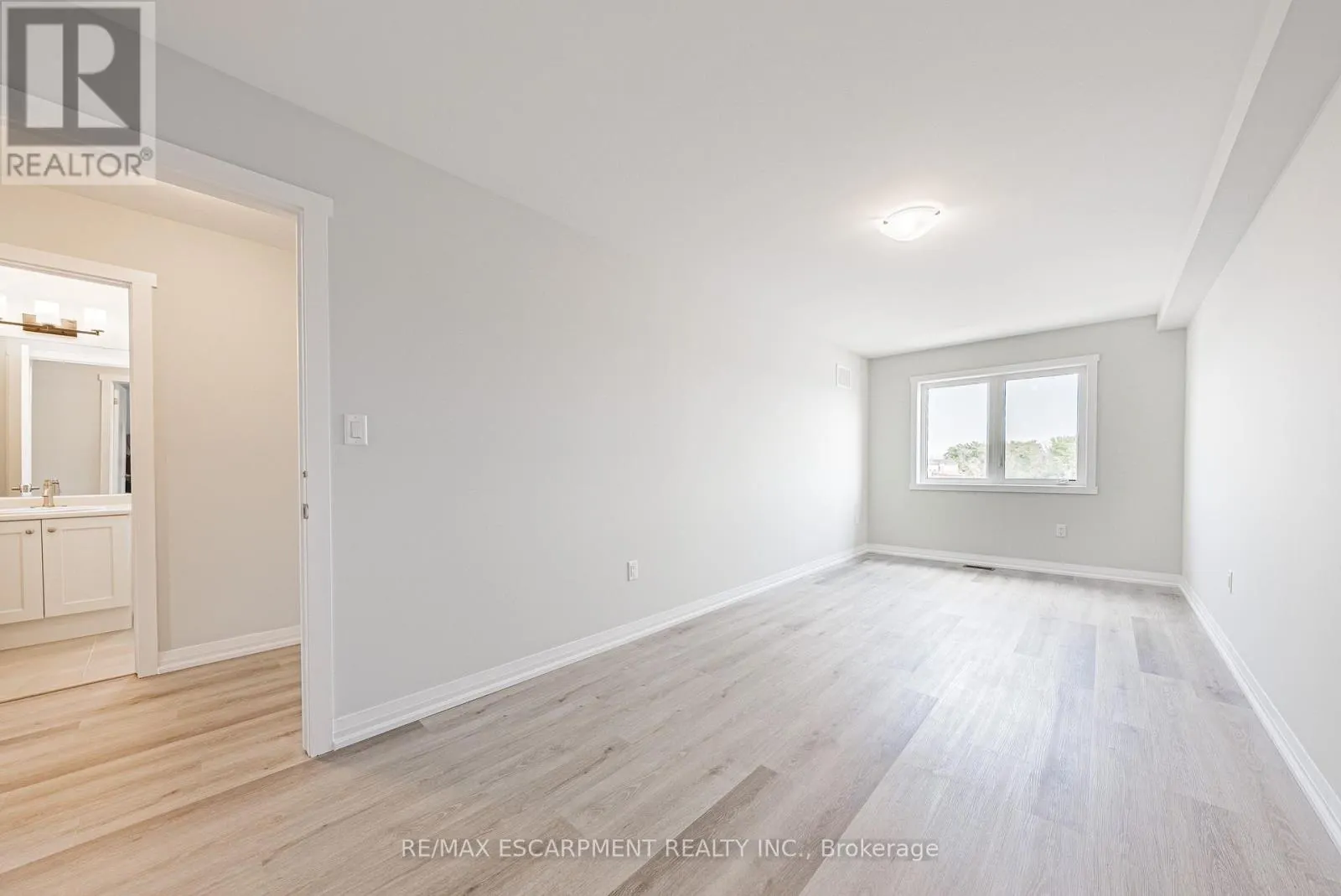 138 LORMONT BOULEVARD