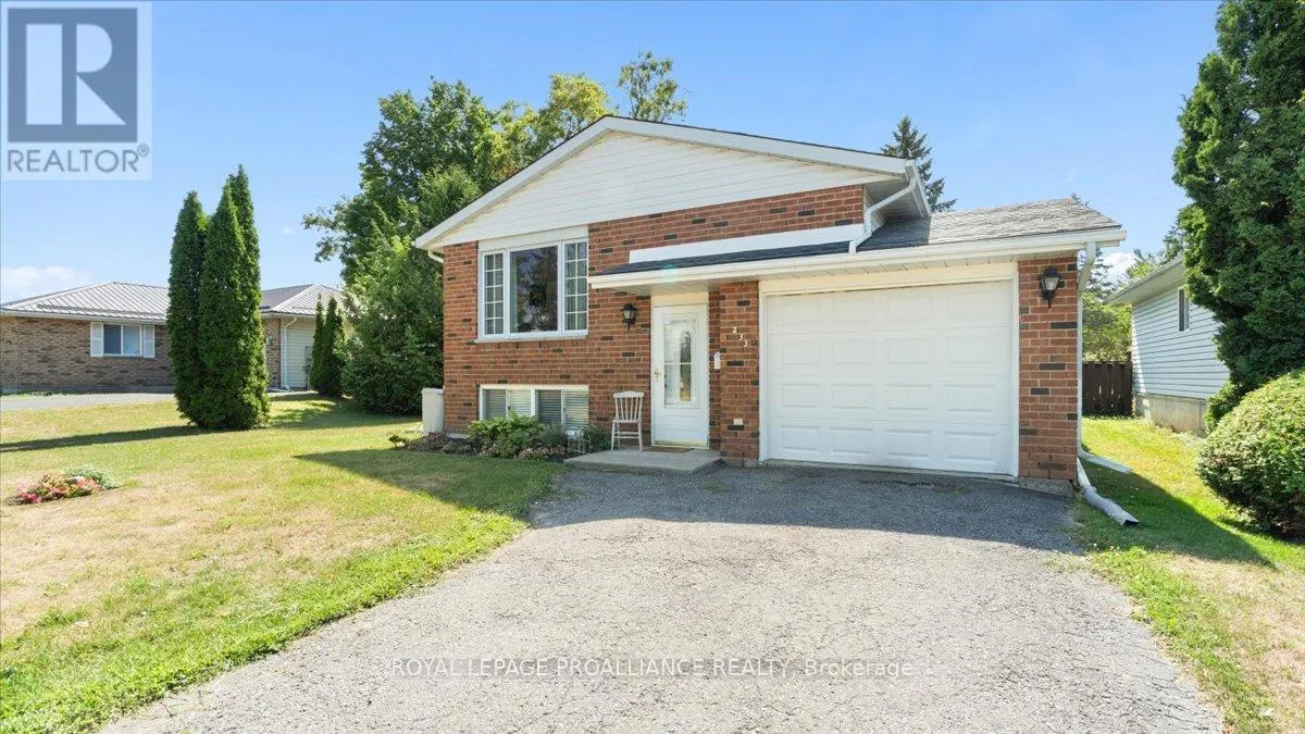 233 RUSSET ROAD