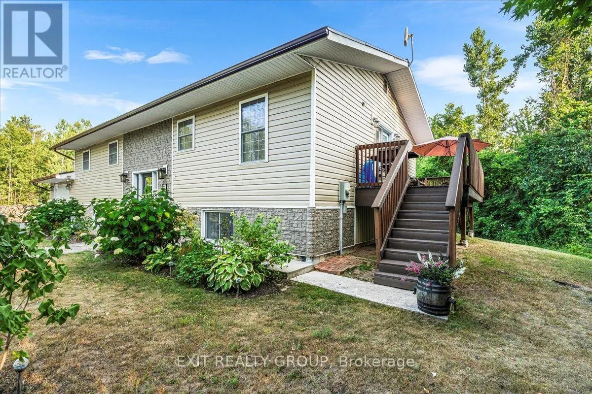 1262 QUIN-MO-LAC ROAD