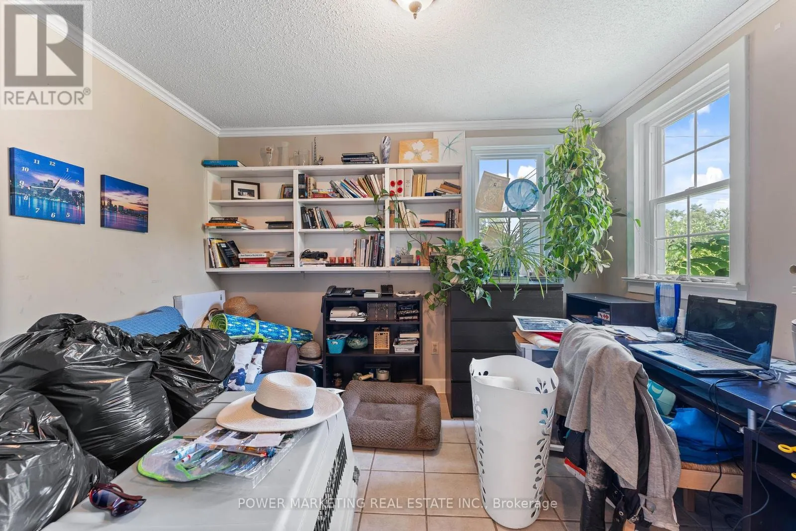 979 RIVER ROAD