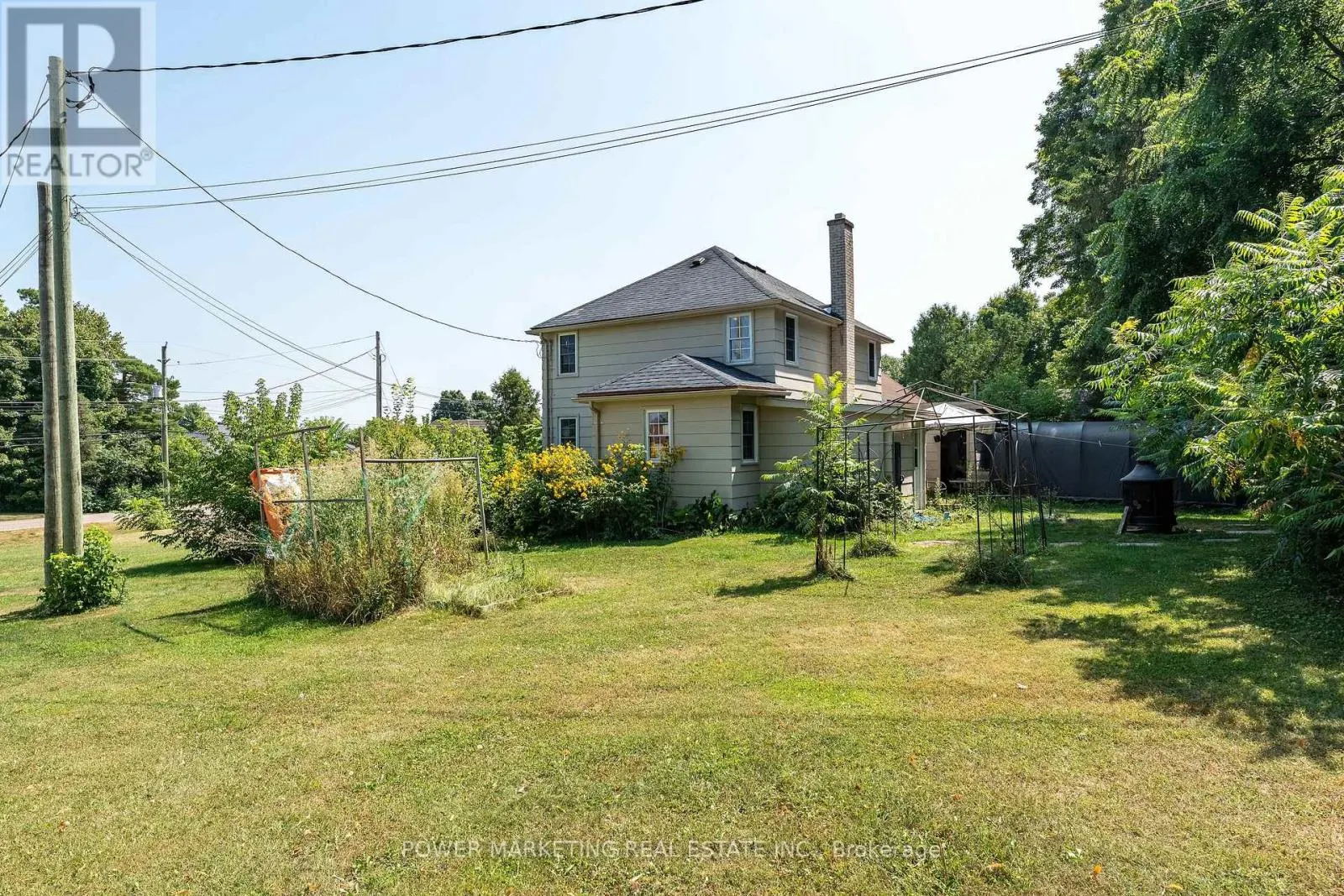 979 RIVER ROAD