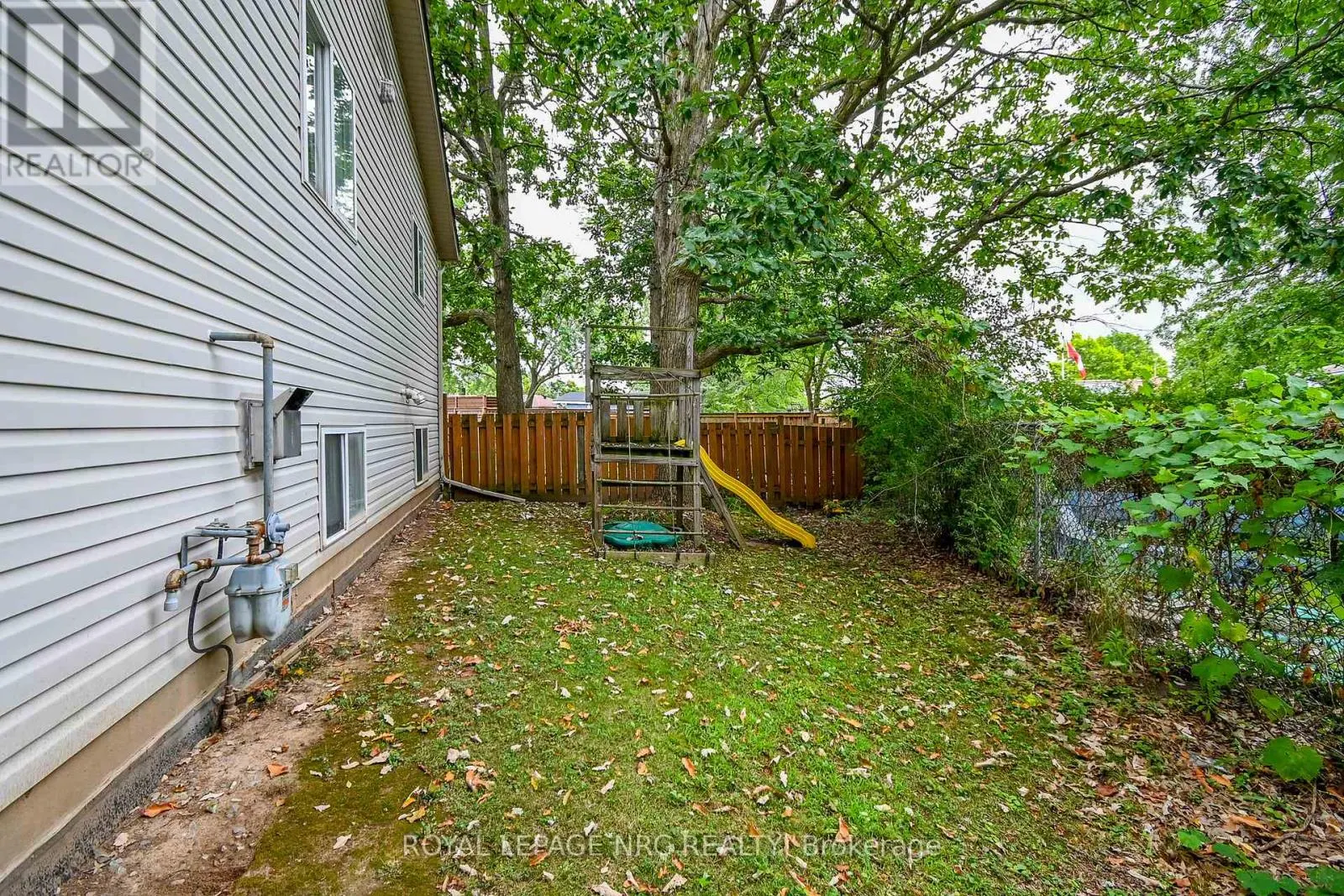 49 ADMIRAL ROAD