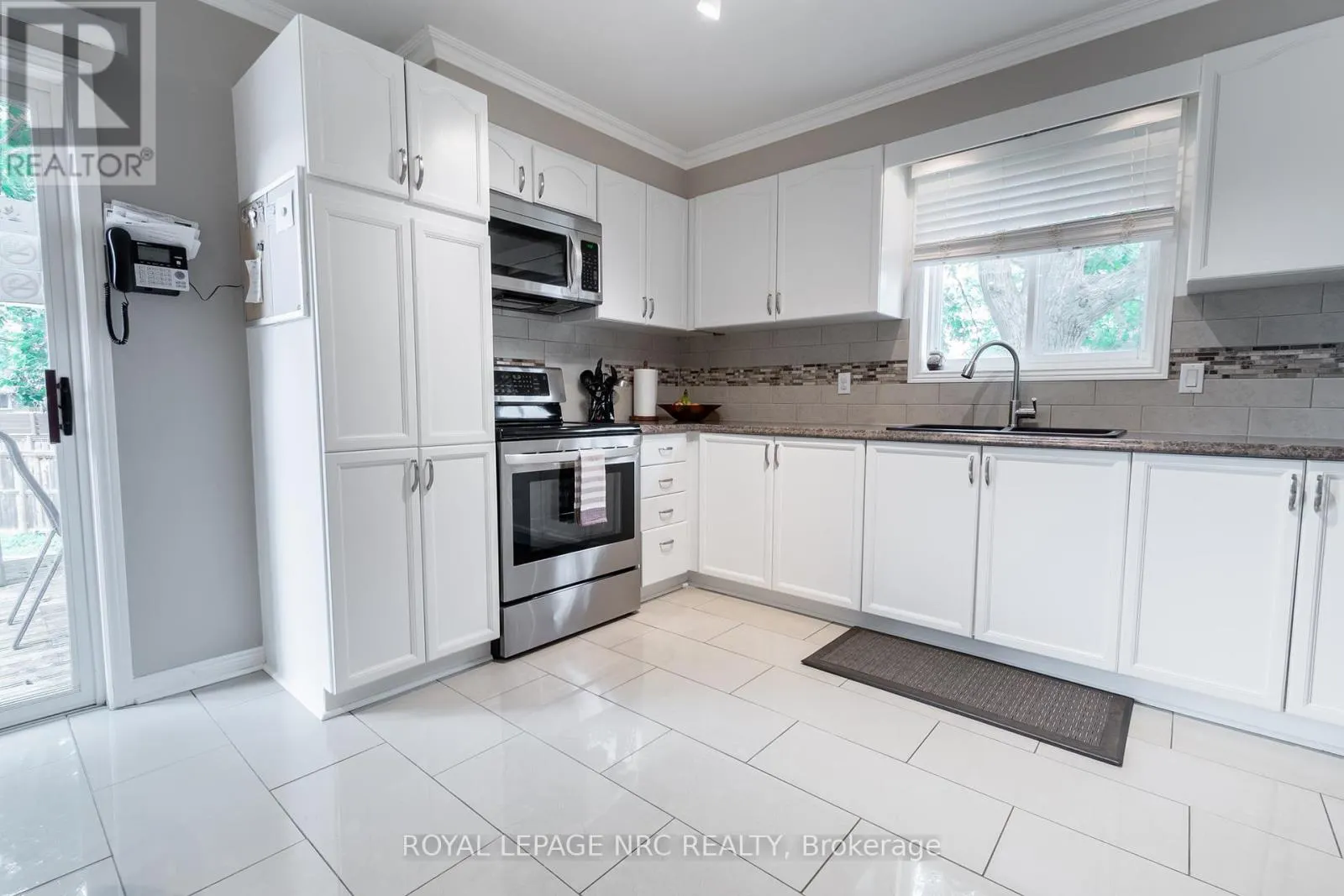 49 ADMIRAL ROAD