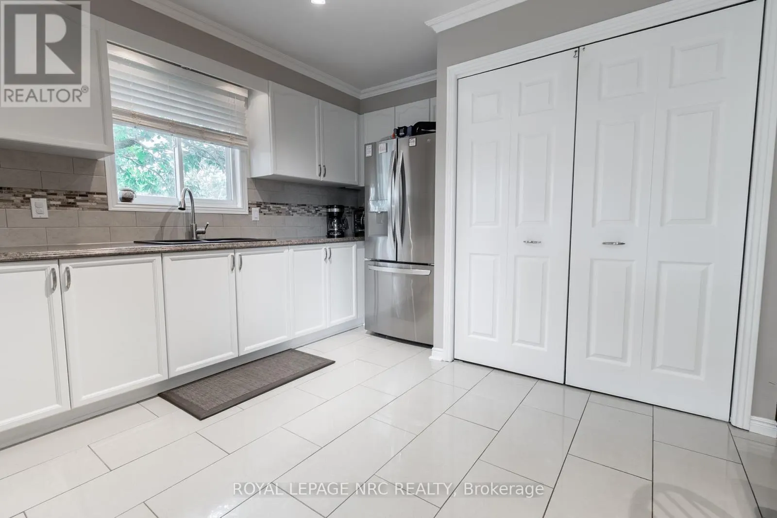 49 ADMIRAL ROAD