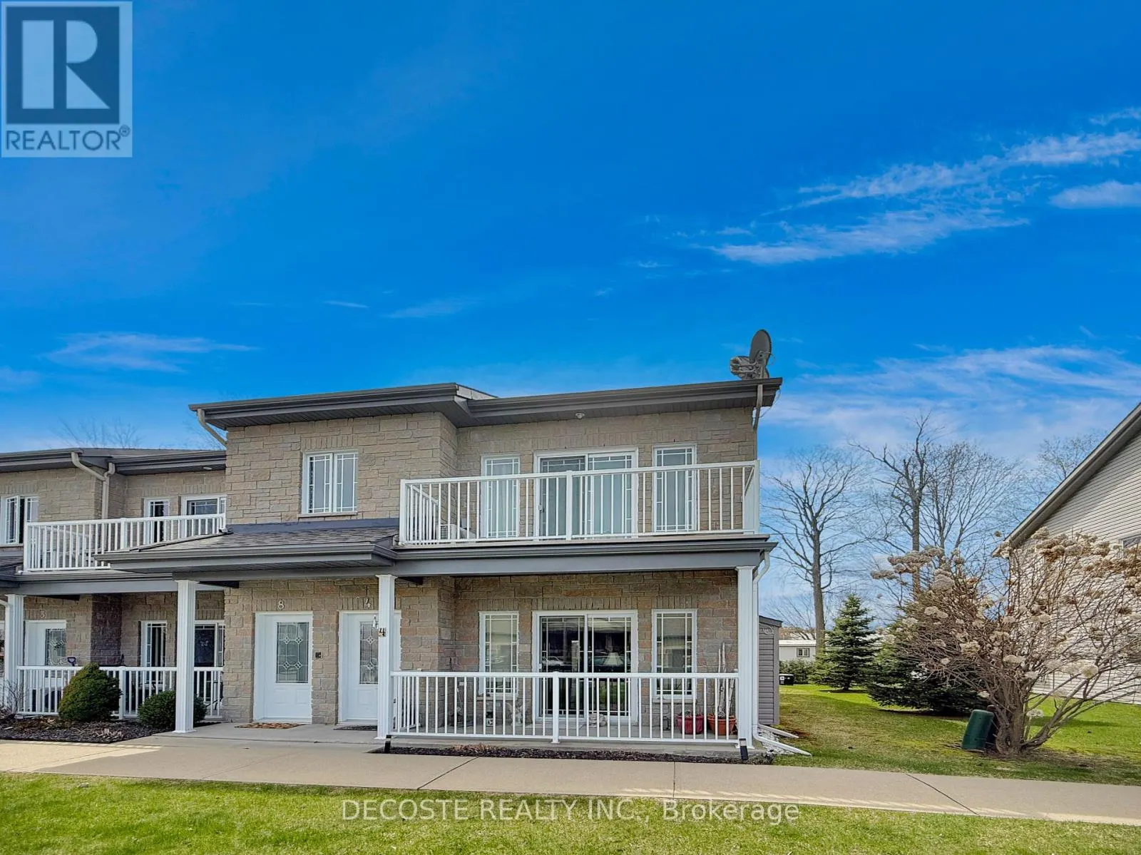 8 - 28 VALAIN STREET