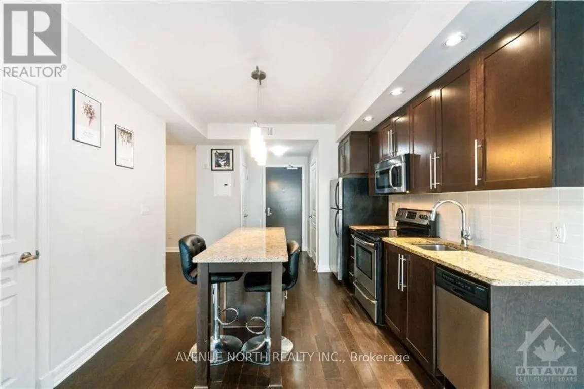 511 - 238 BESSERER STREET