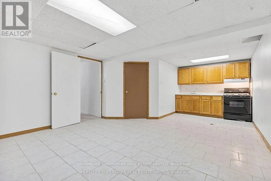 1565 HASTINGS DRIVE
