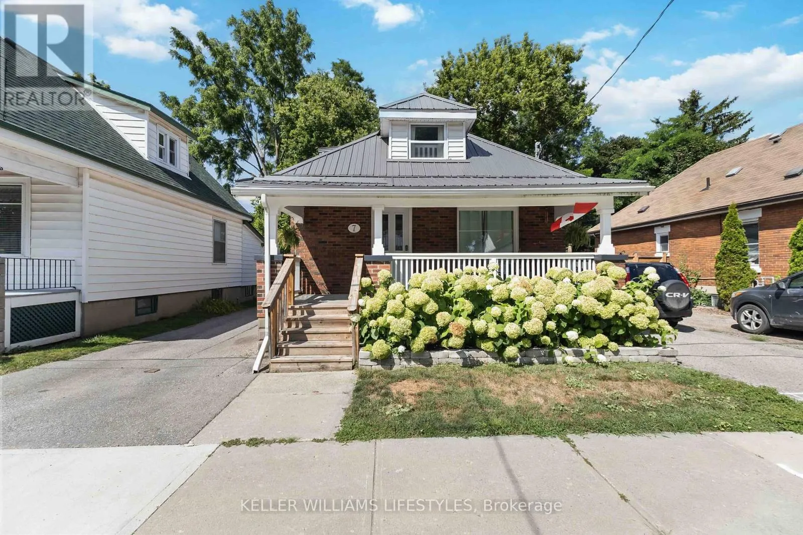 LOWER - 7 CUMMINGS AVENUE, #Lower