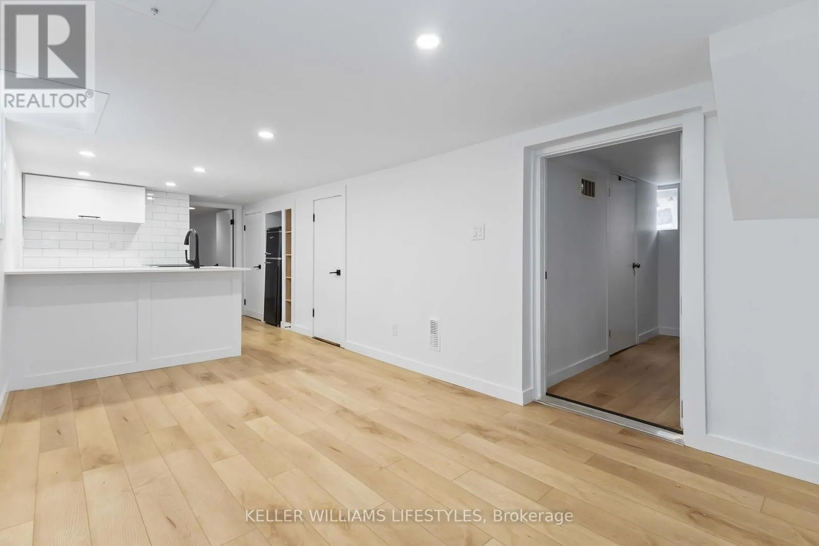 LOWER - 7 CUMMINGS AVENUE, #Lower