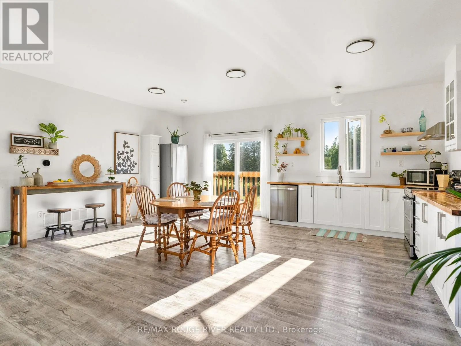 1176 IXL ROAD