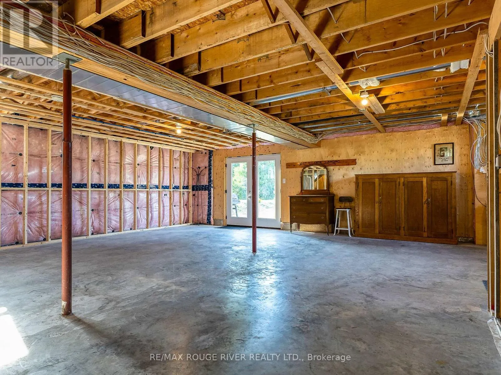 1176 IXL ROAD