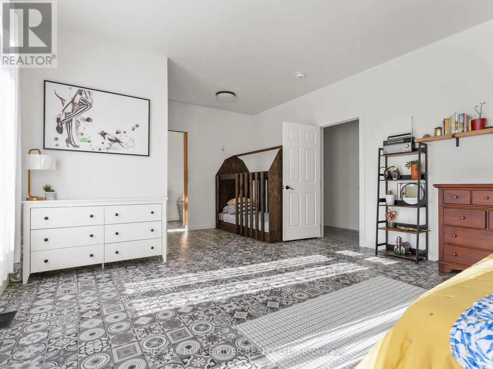 1176 IXL ROAD