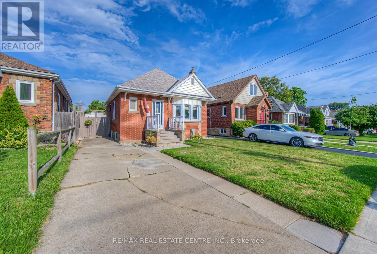 14 BARONS AVENUE S