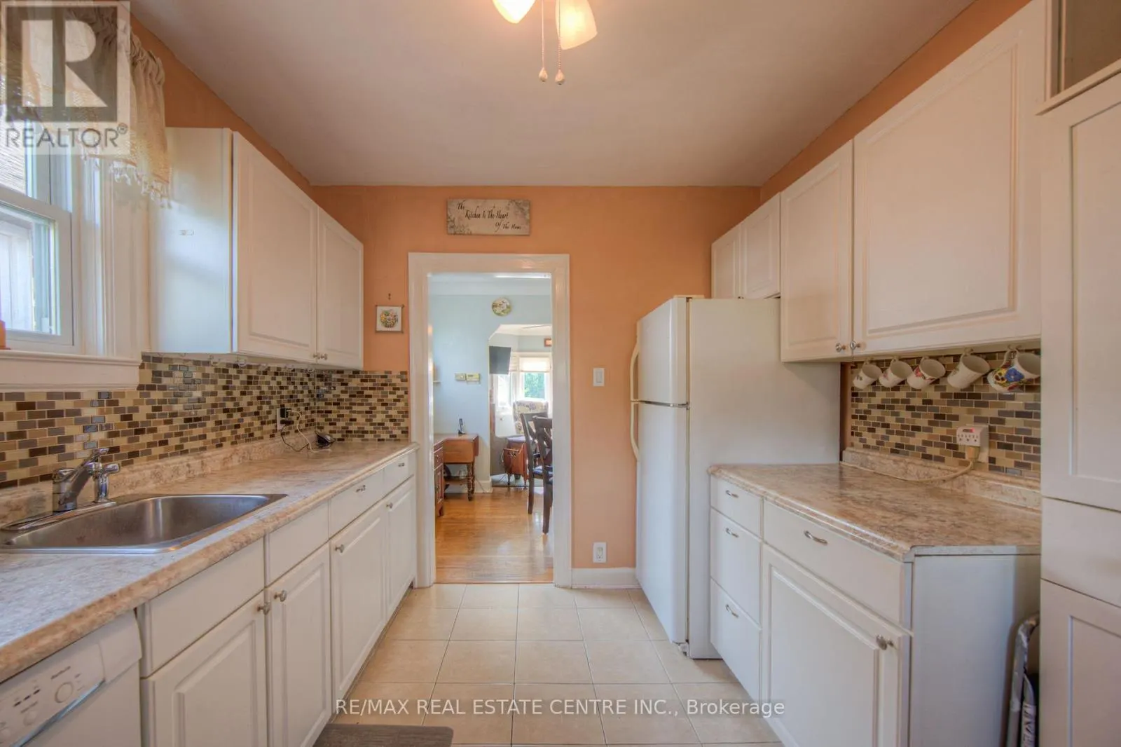 14 BARONS AVENUE S