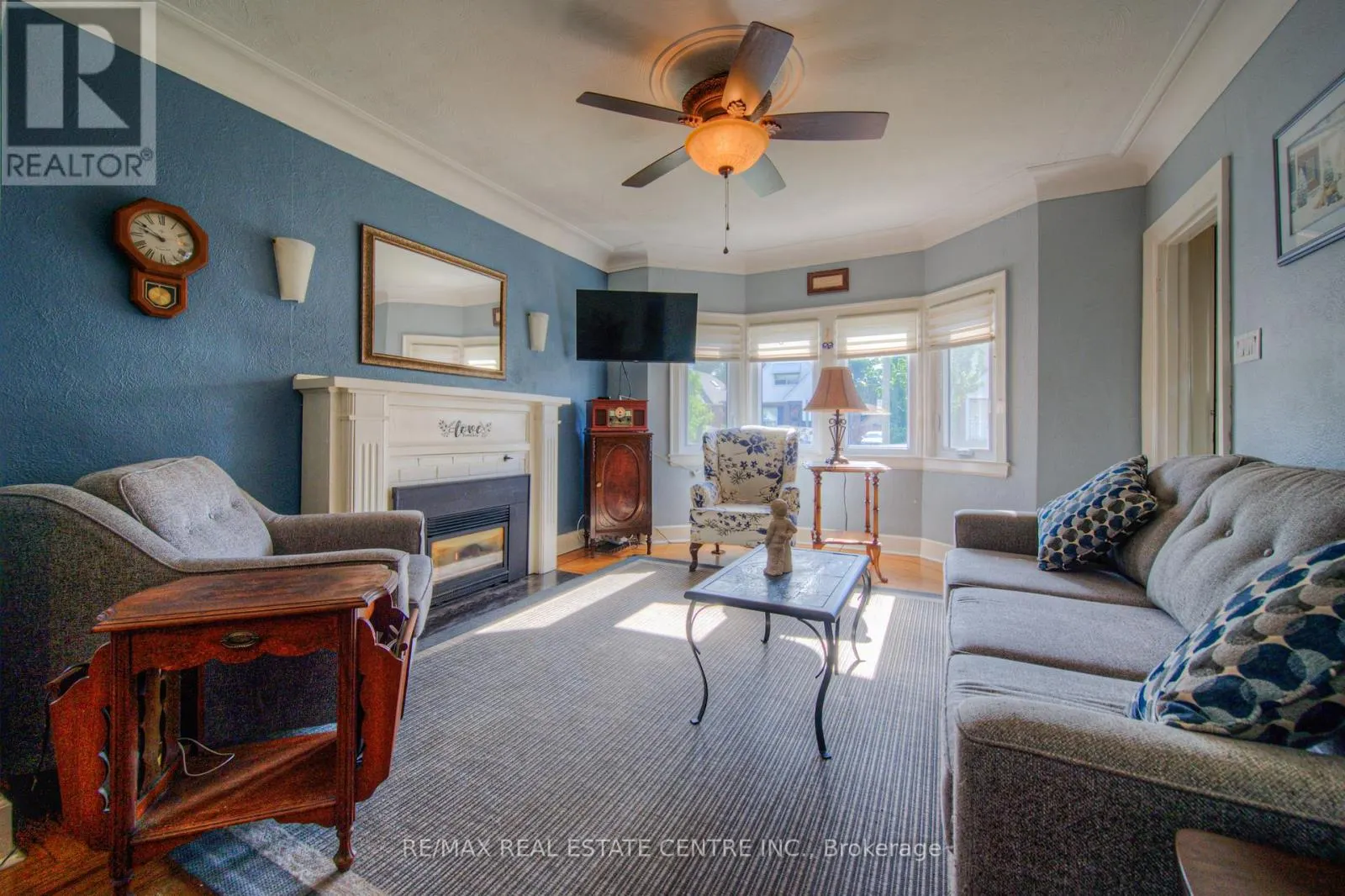 14 BARONS AVENUE S