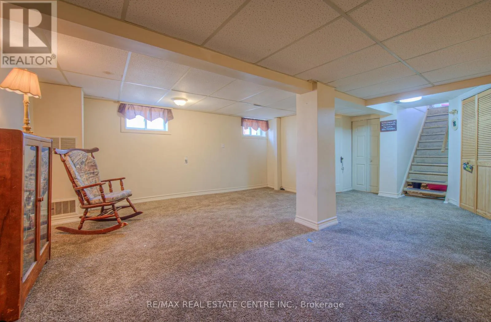 14 BARONS AVENUE S