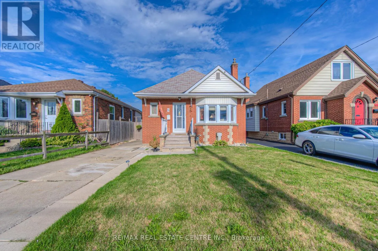 14 BARONS AVENUE S