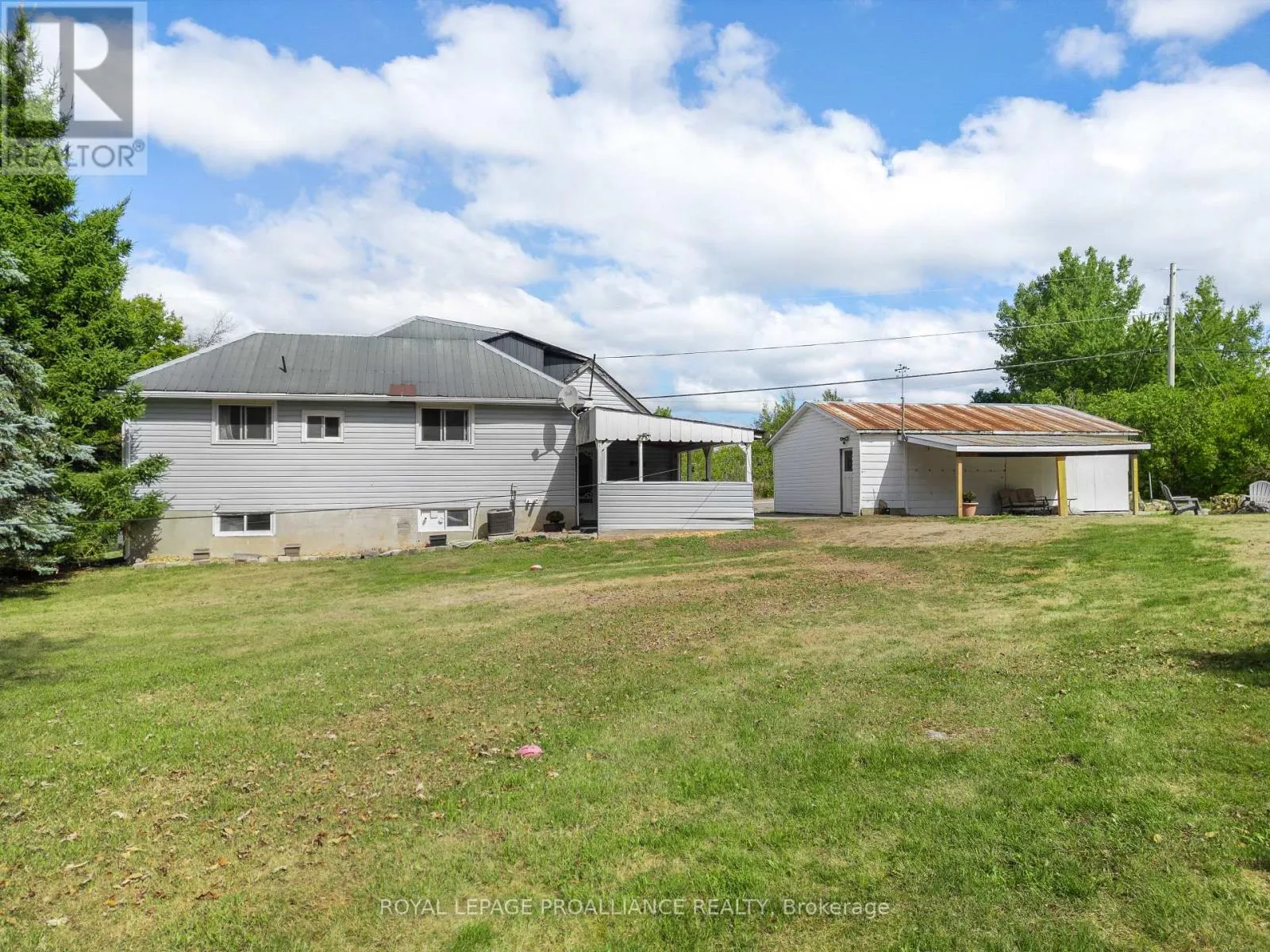 194 CROOKSTON ROAD