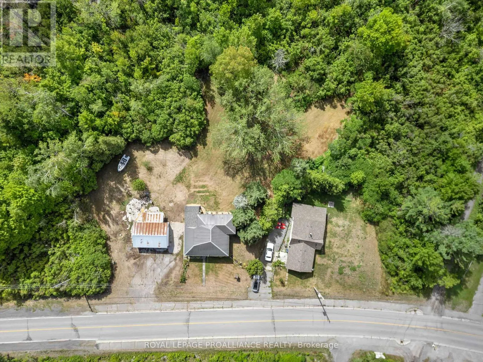 194 CROOKSTON ROAD