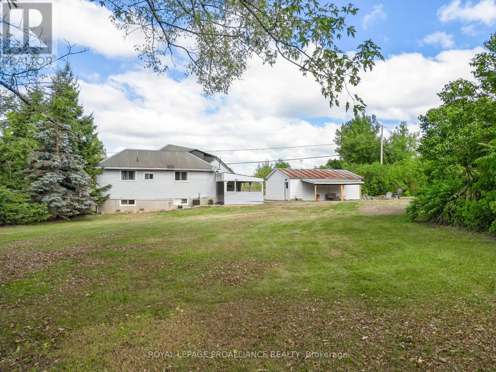 194 CROOKSTON ROAD