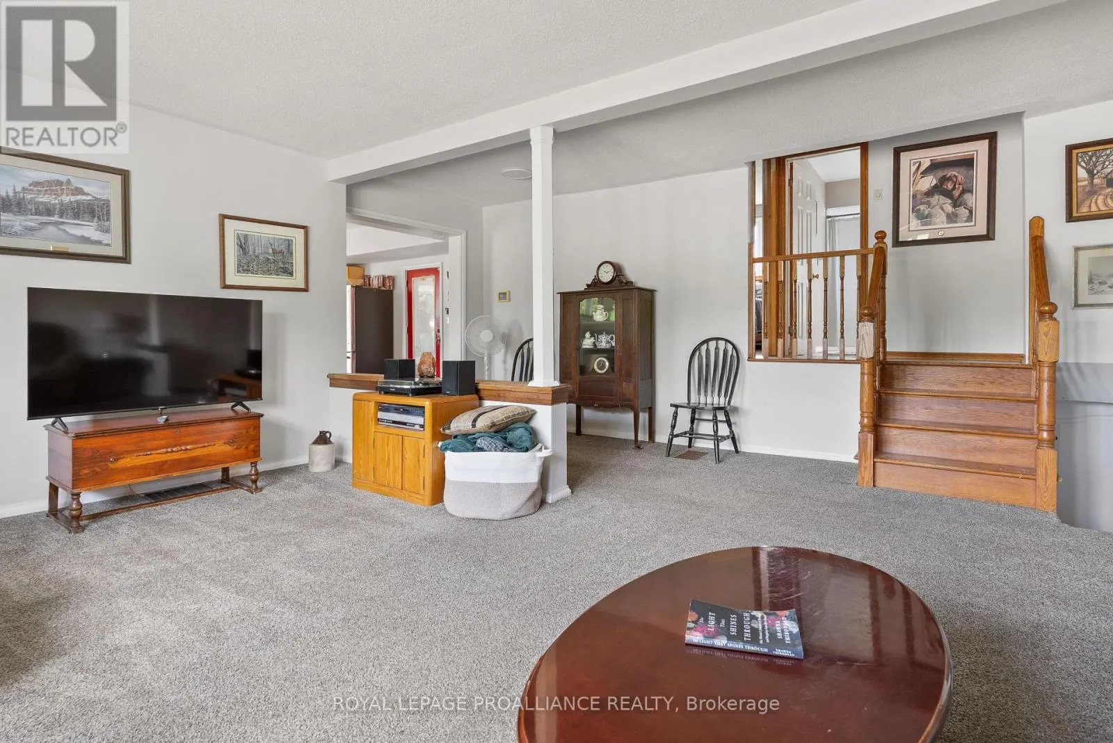 194 CROOKSTON ROAD