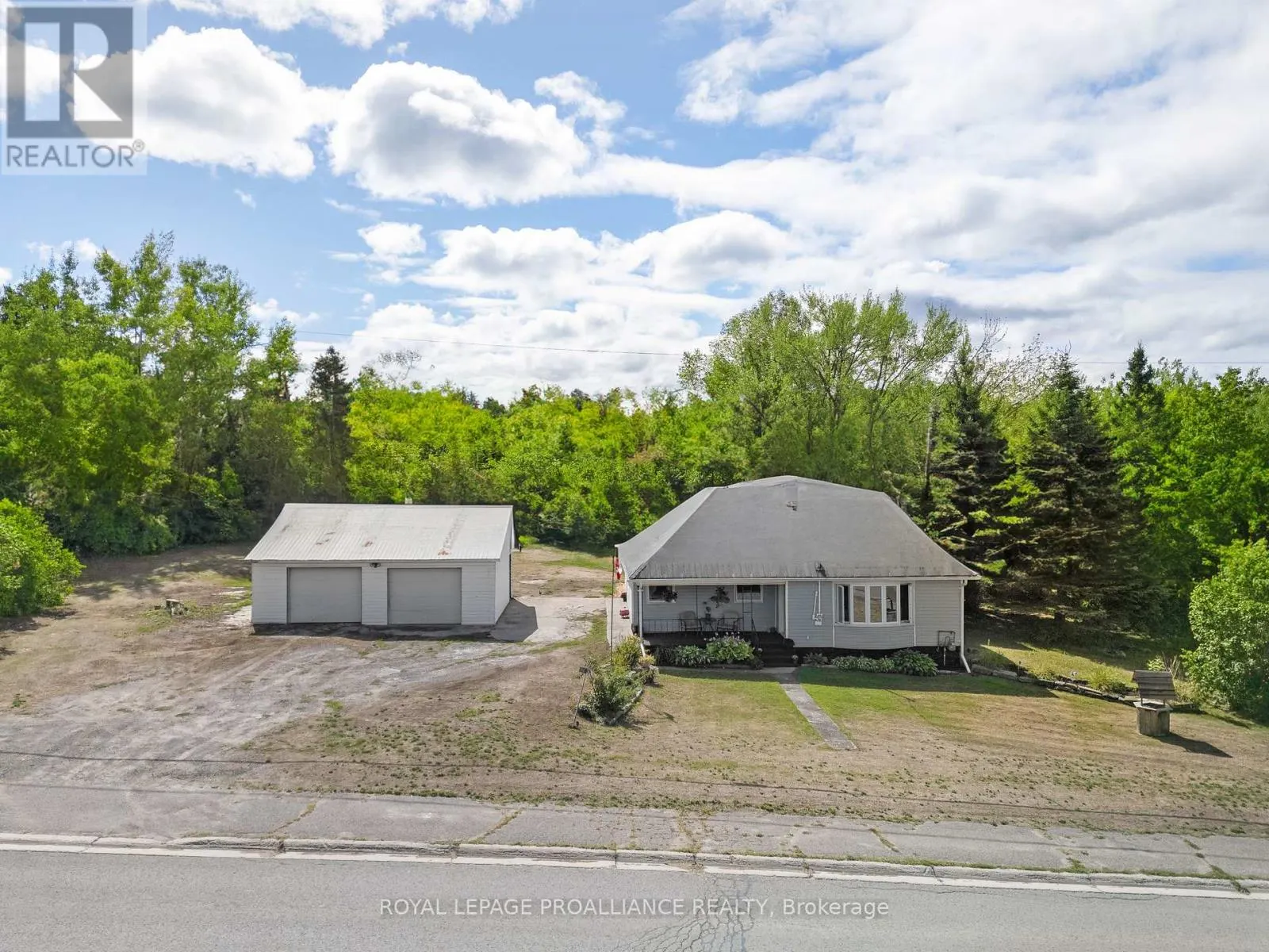194 CROOKSTON ROAD