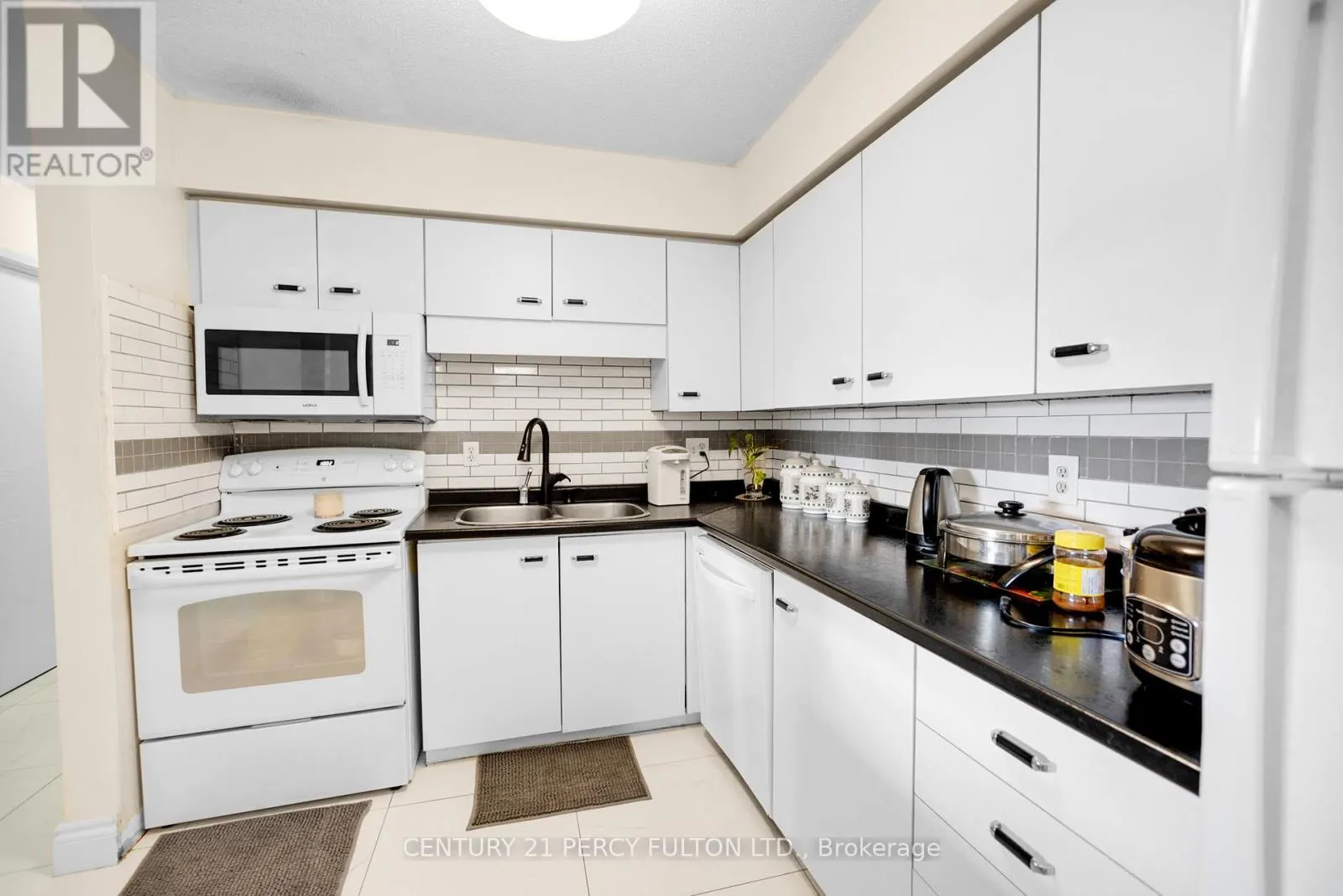 56 - 3085 KINGSWAY DRIVE