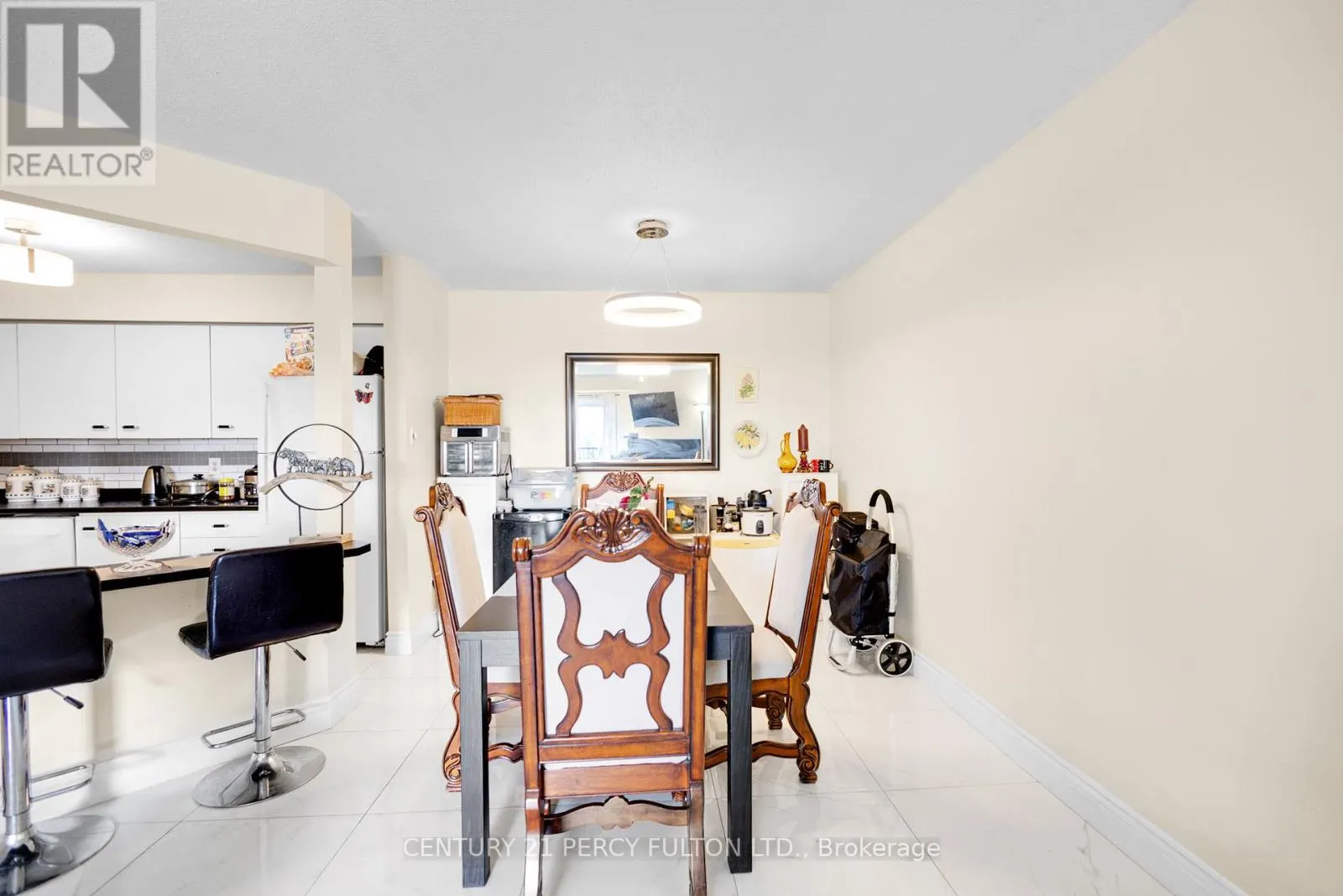 56 - 3085 KINGSWAY DRIVE