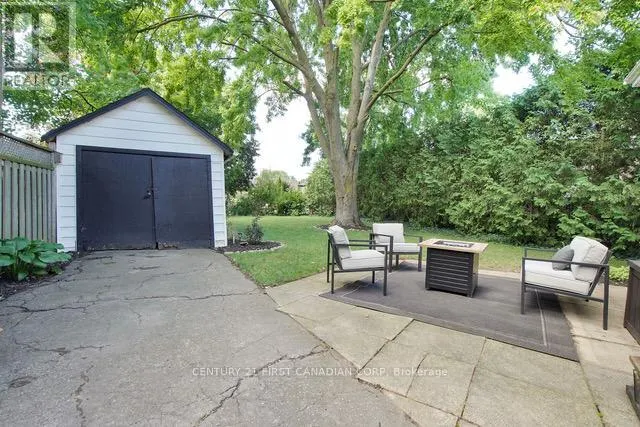 4273 COLONEL TALBOT ROAD