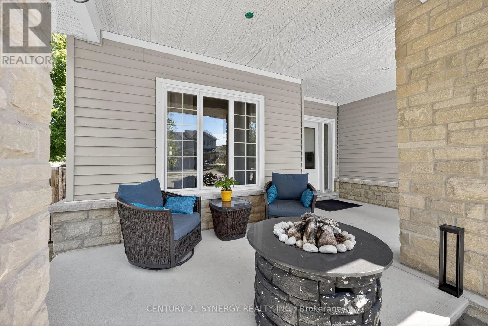 53 PECKETT DRIVE