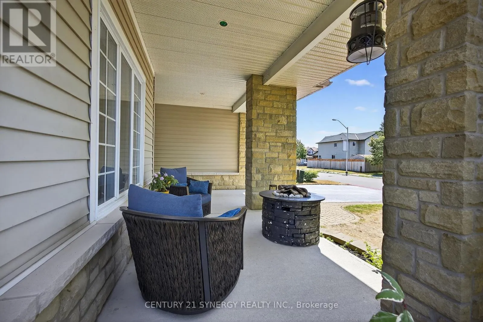 53 PECKETT DRIVE