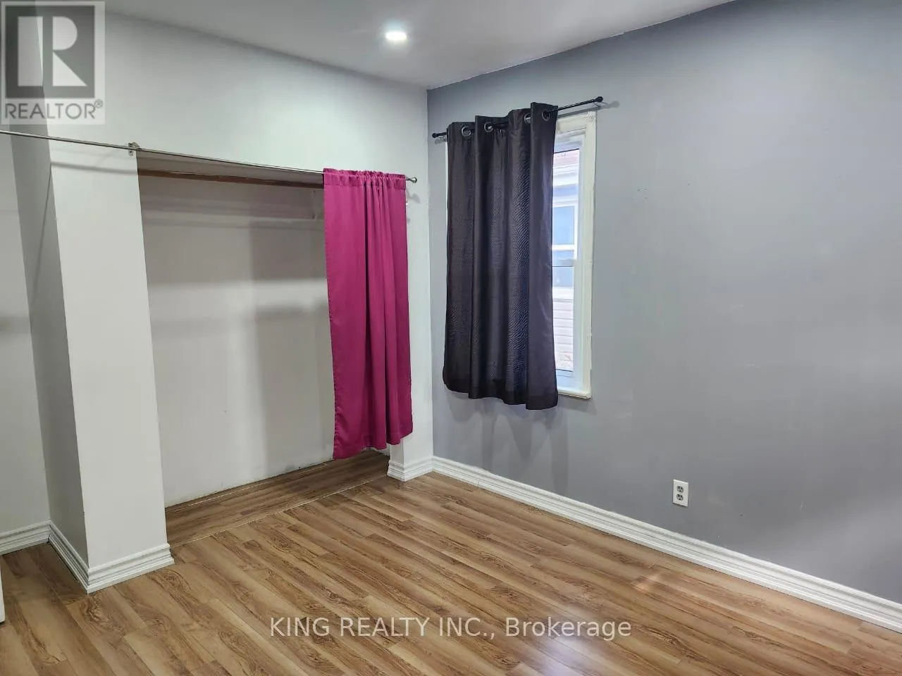 423 SPRUCE STREET