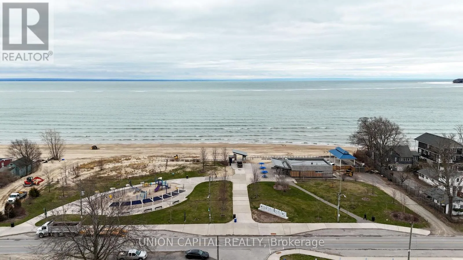 8A SHORES LANE E