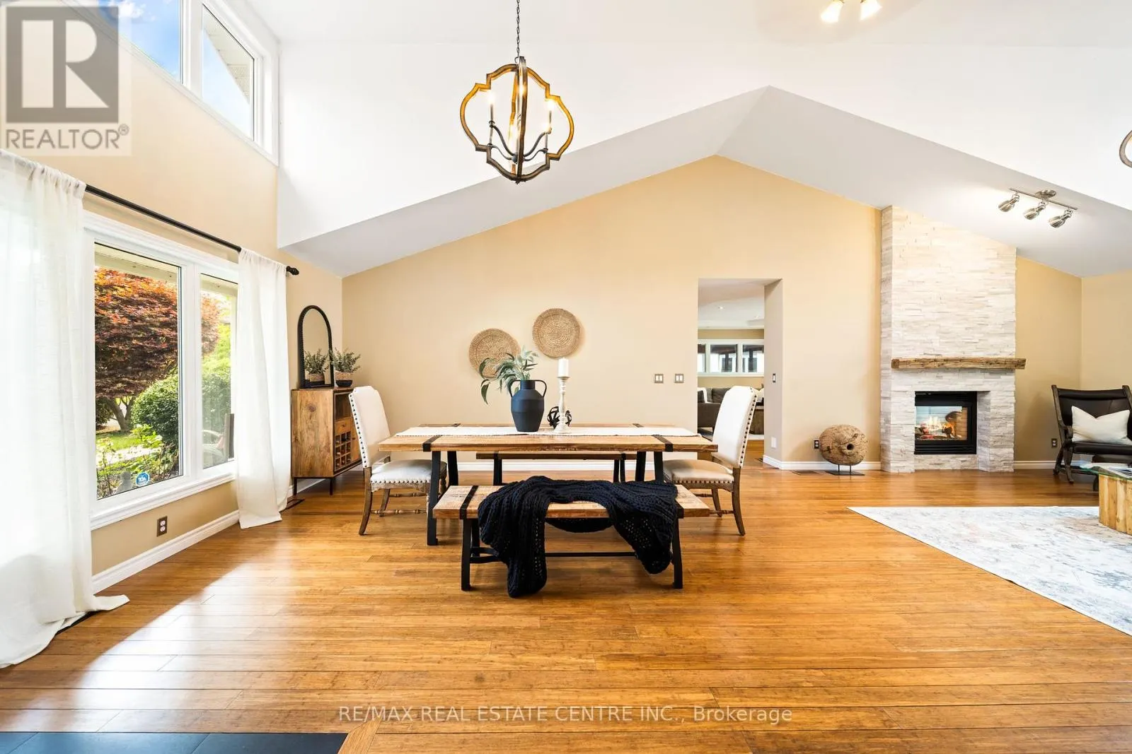 399 OLD BROCK ROAD