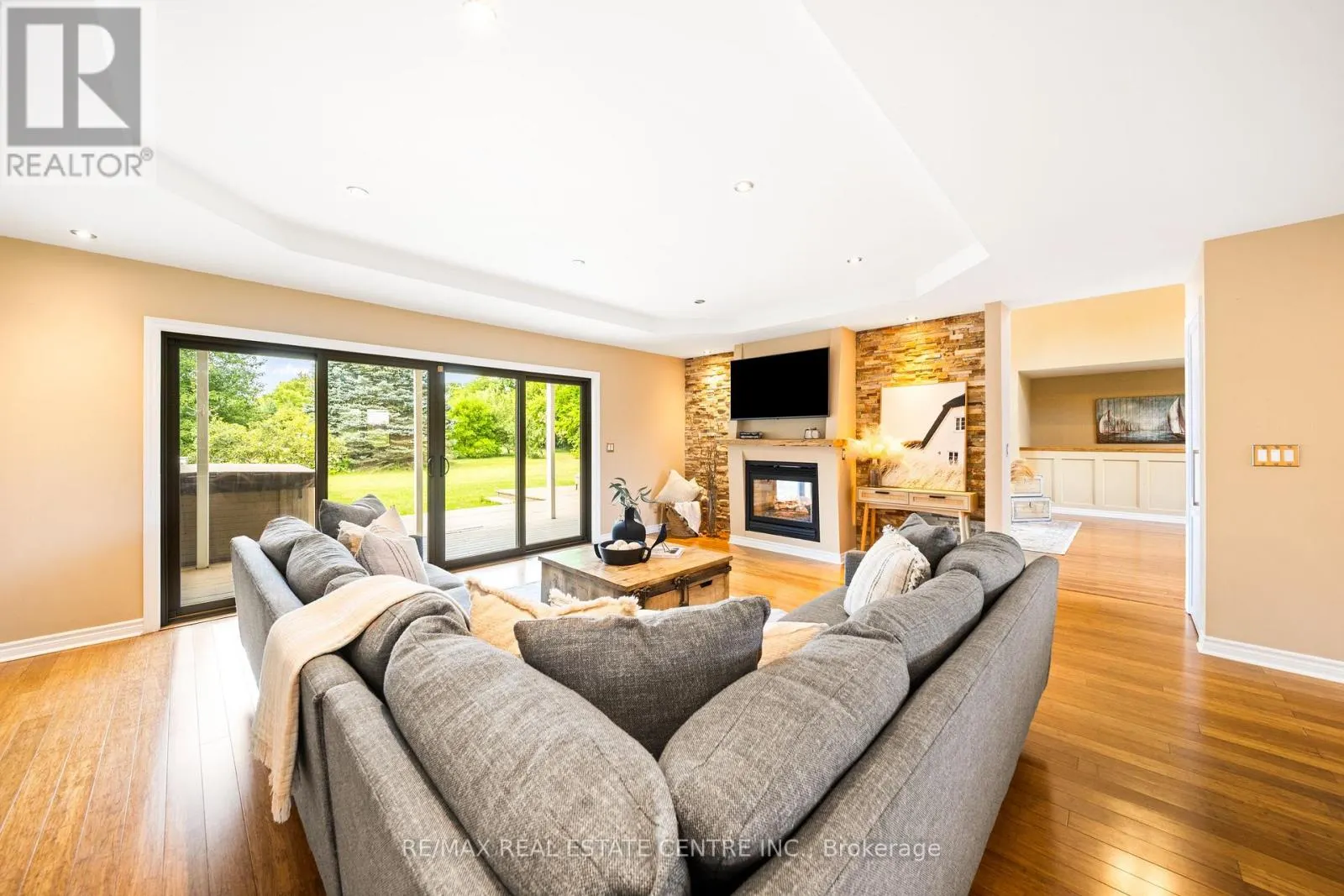399 OLD BROCK ROAD