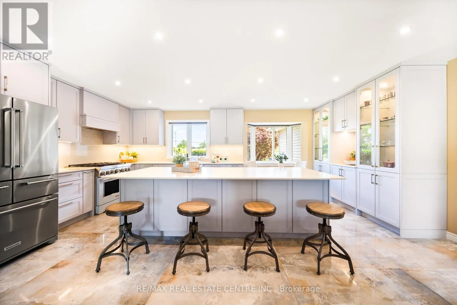399 OLD BROCK ROAD