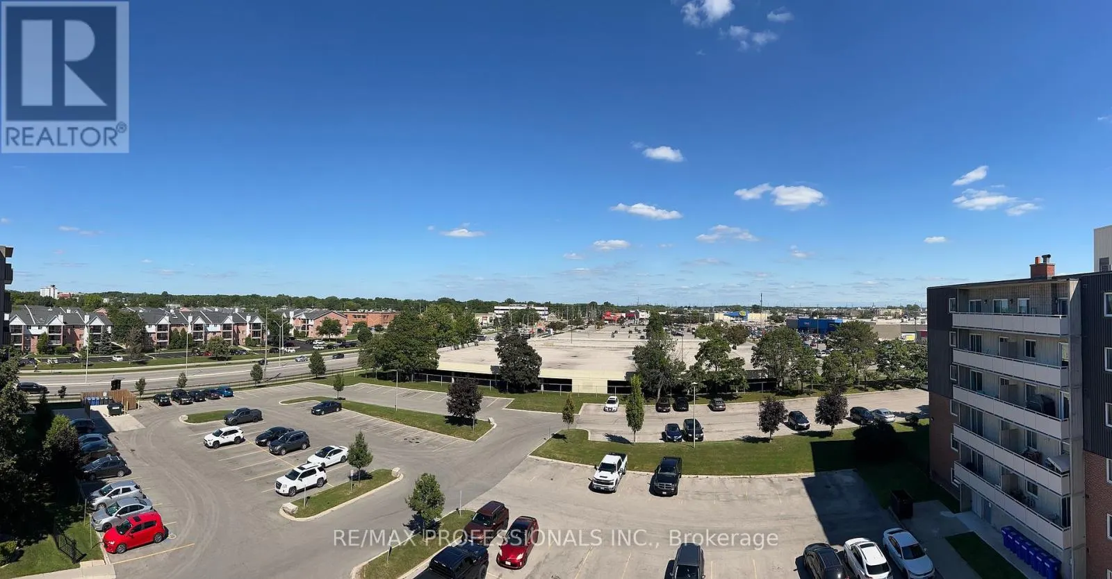 601 - 1102 JALNA BOULEVARD
