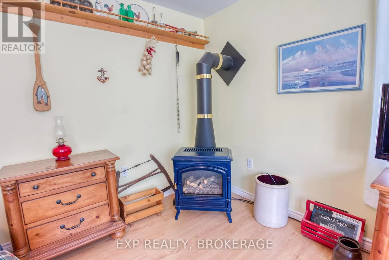 1036 LAKESHORE ROAD