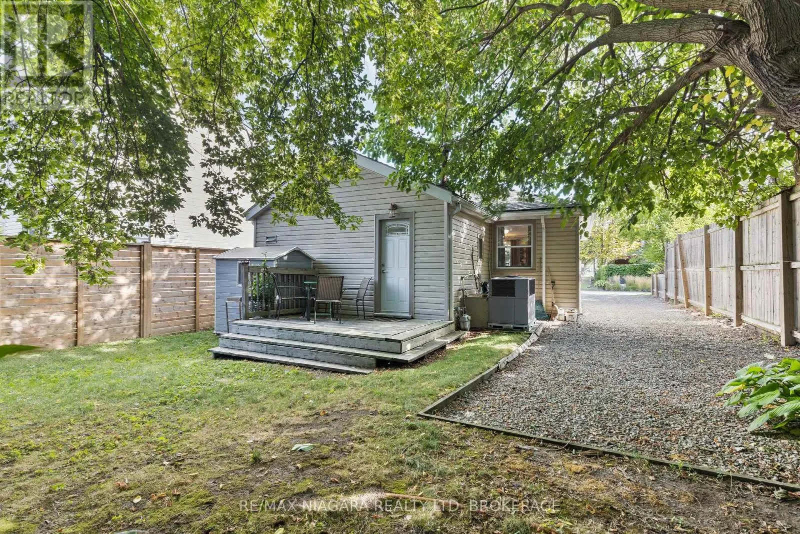 118 LOCKHART STREET