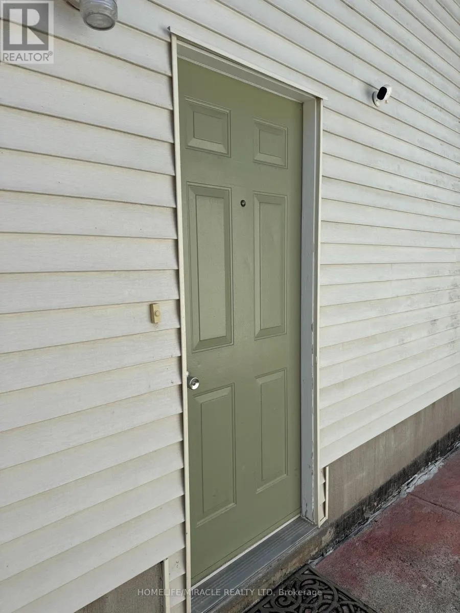 40 ST. CHARLES STREET