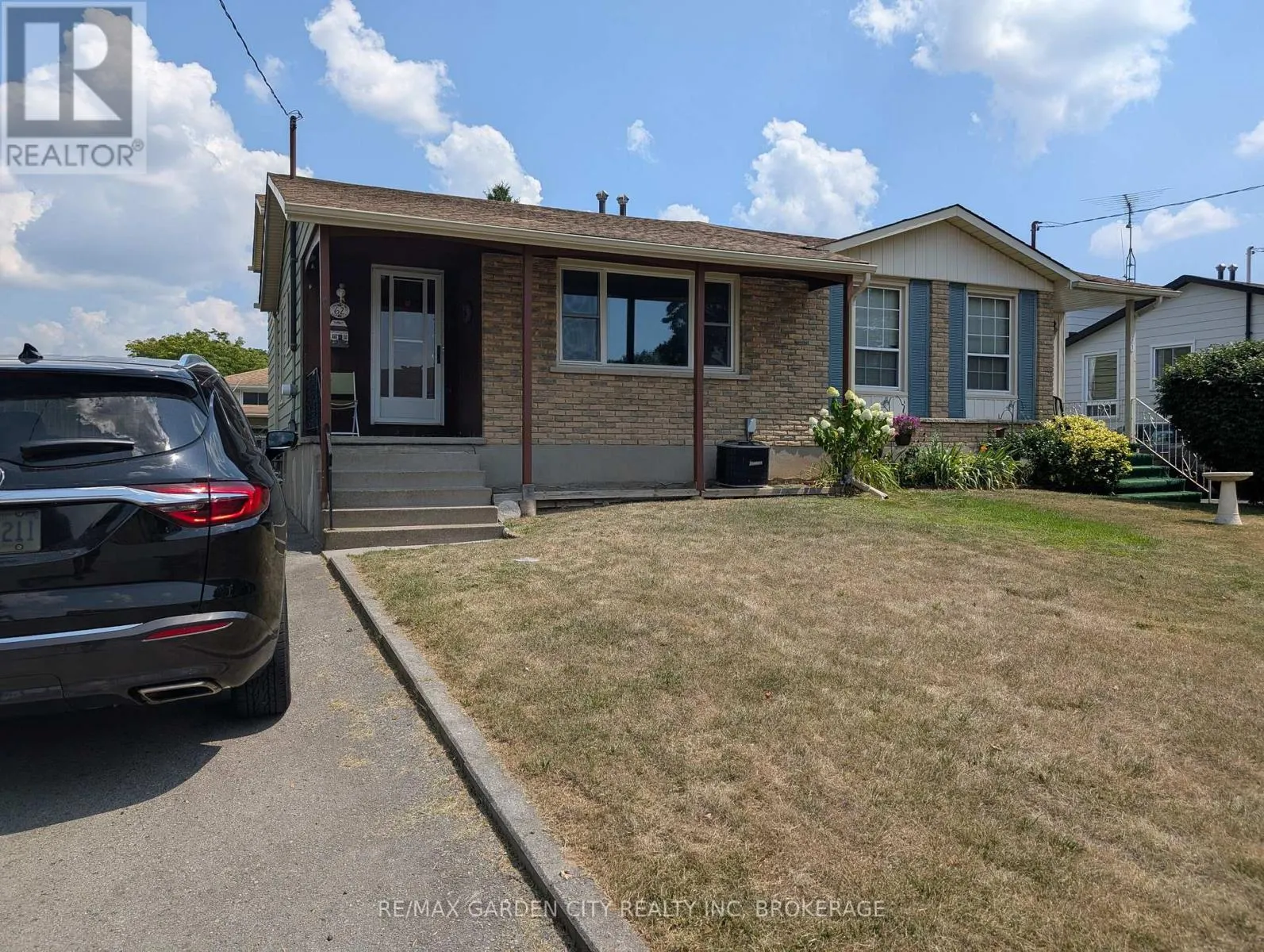 62 ALLAN DRIVE