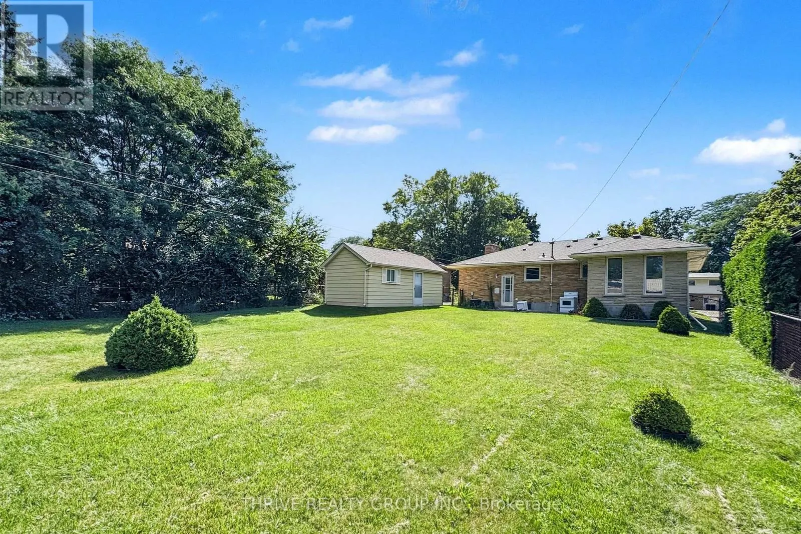 UPPER - 444 RIDGEWOOD CRESCENT, #Upper