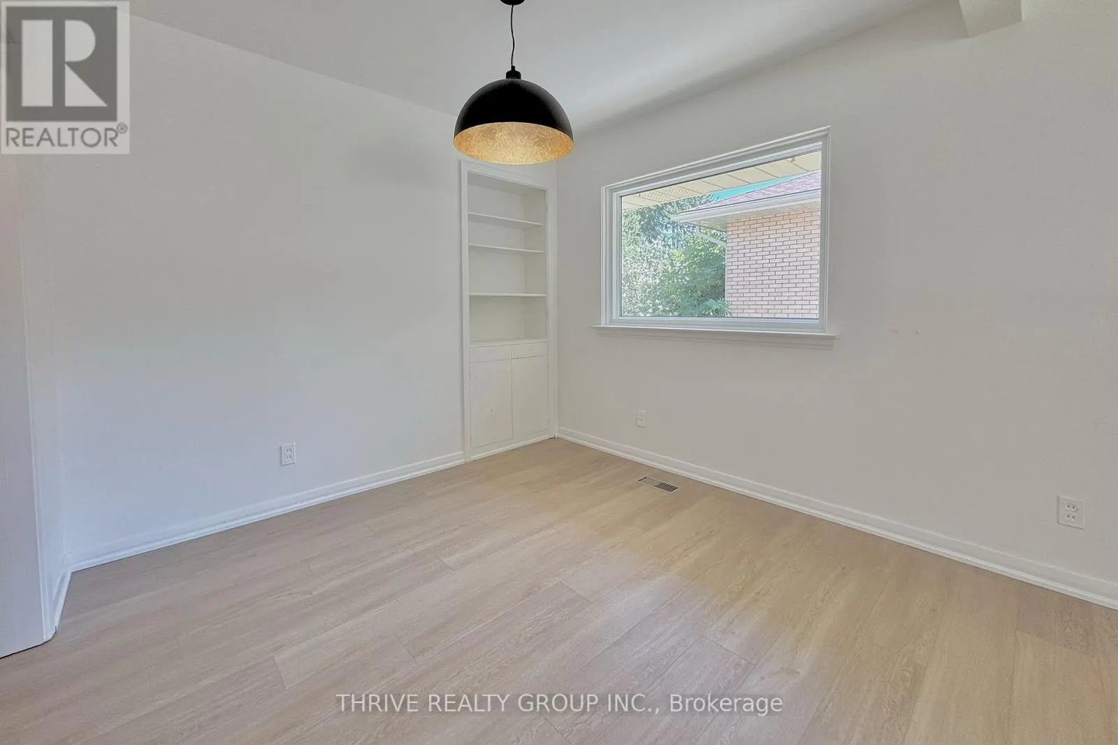 UPPER - 444 RIDGEWOOD CRESCENT, #Upper