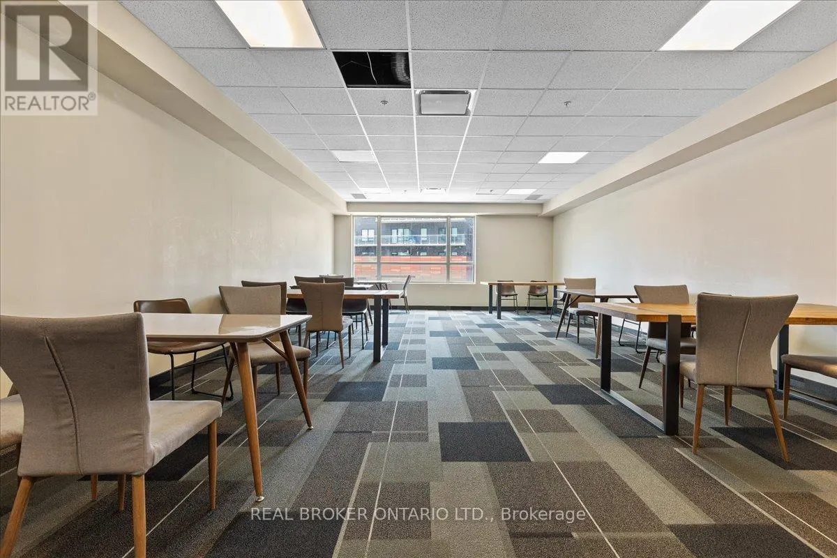 1105 - 158 KING STREET N