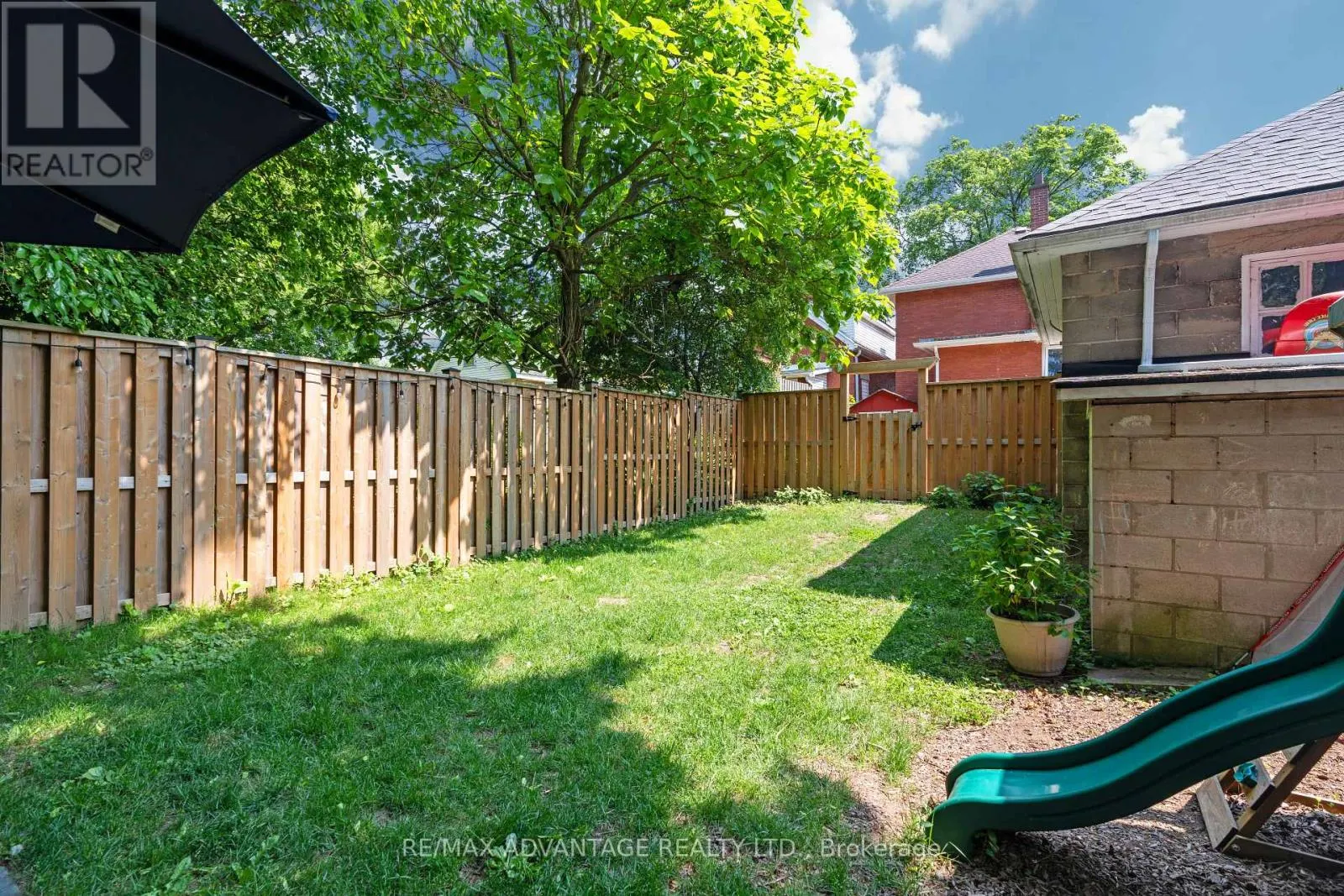 76 BEATTIE AVENUE