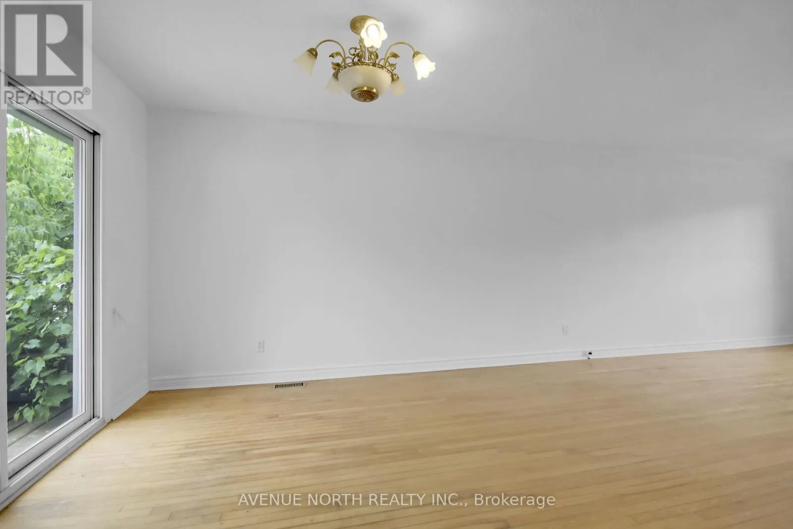 1254 HERON ROAD