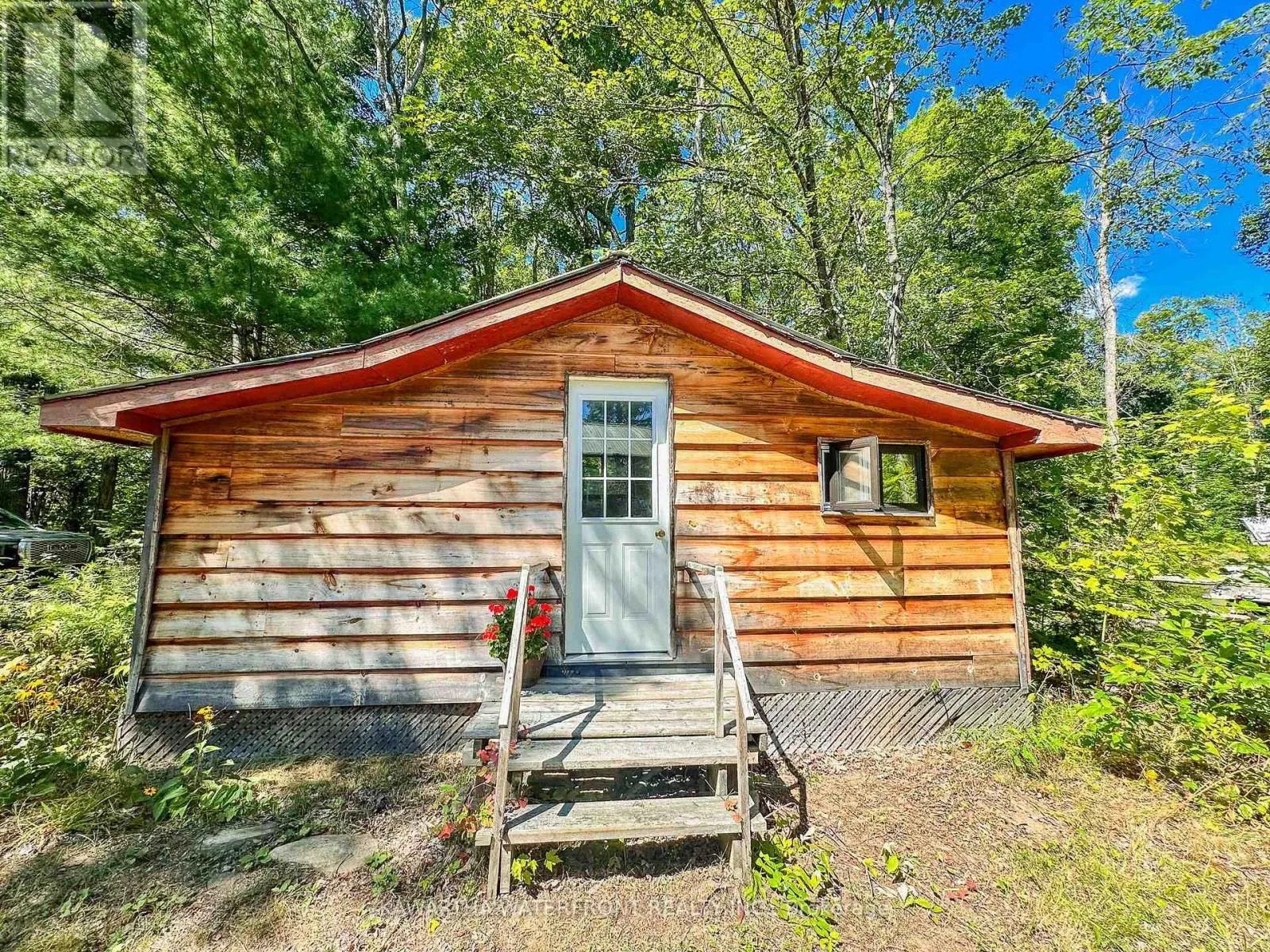 1025 NYSTEDT LANE