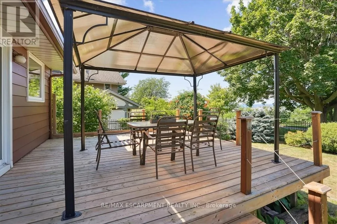 93 WESTGATE PARK DRIVE