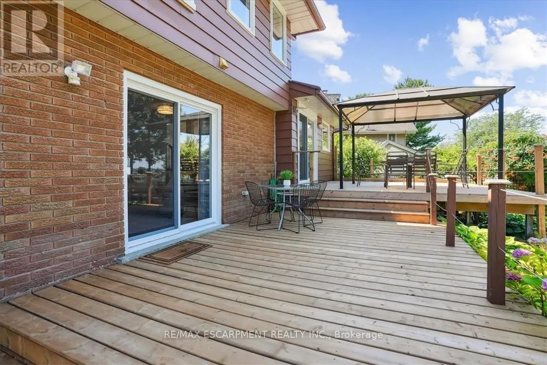 93 WESTGATE PARK DRIVE