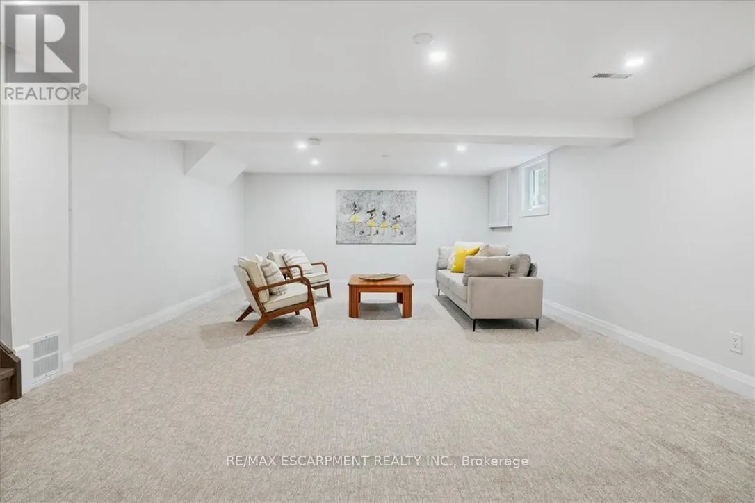 93 WESTGATE PARK DRIVE